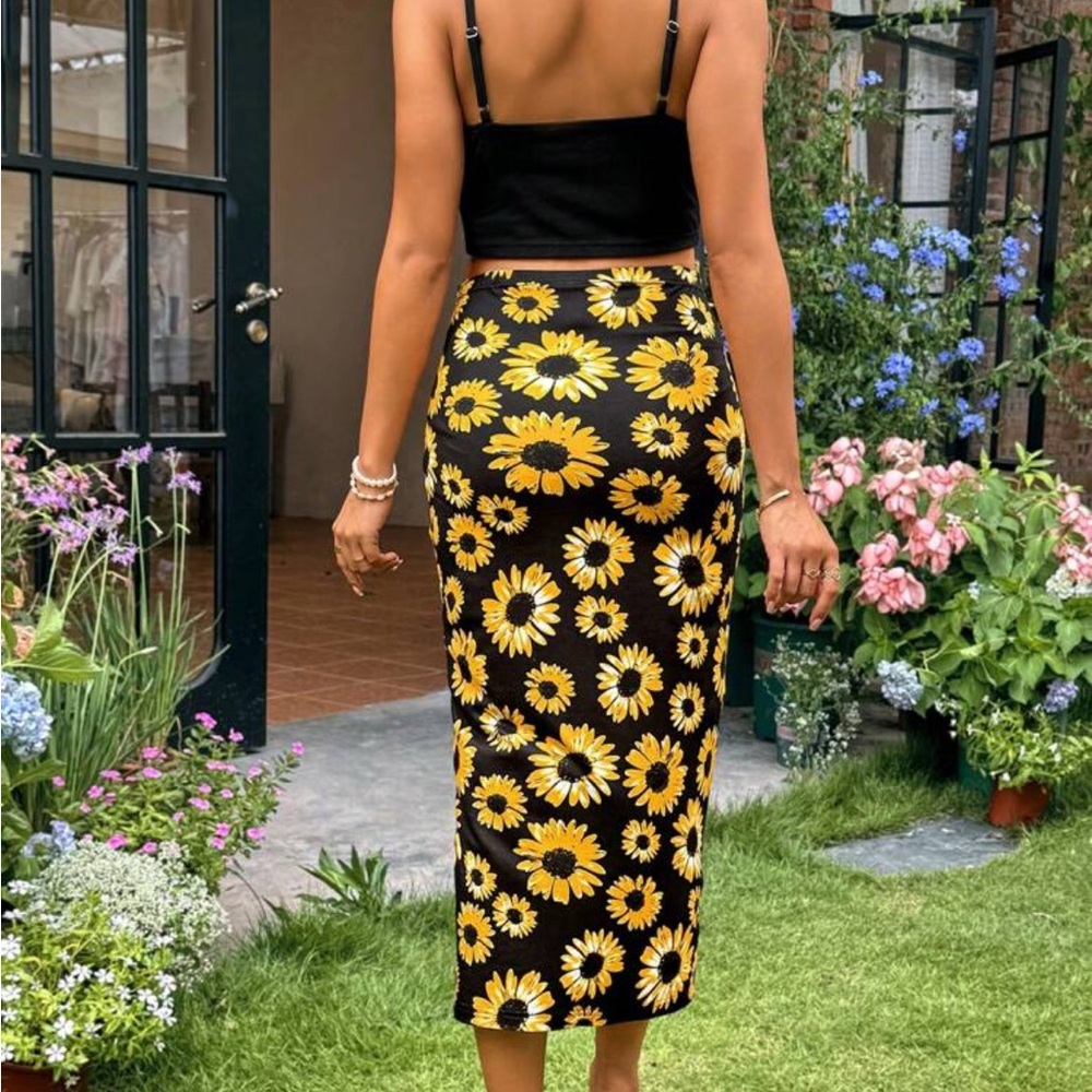 2 piece Sunflower Print Midi Skirt and cami - Picture 2 of 5